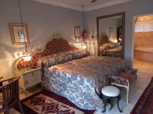 Room image 2