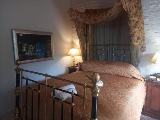 Room image 1