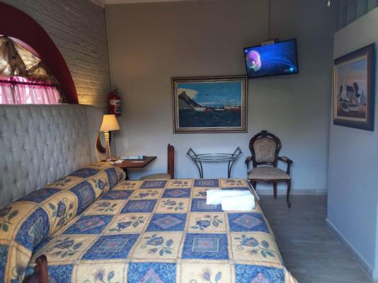 Room image 6