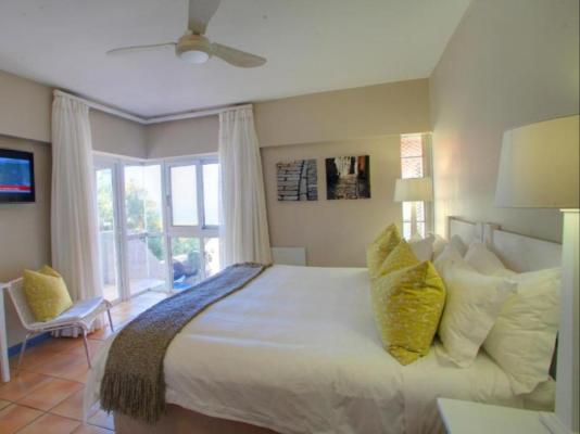 Room image 1