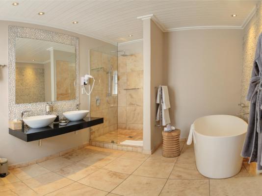 Room image 6