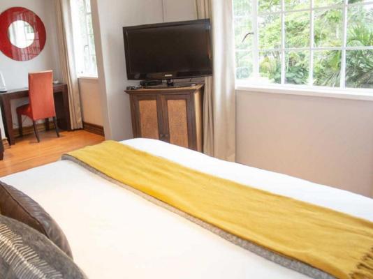 Room image 3