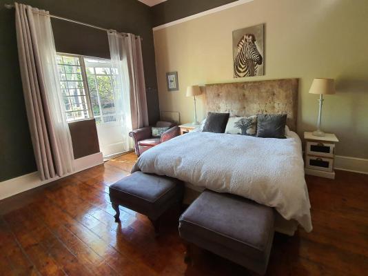 Room image 5