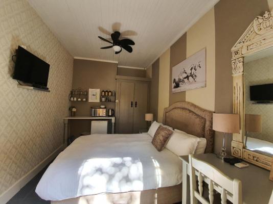 Room image 2