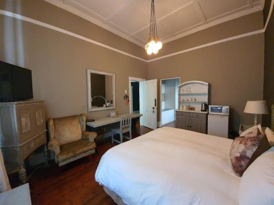Room image 2