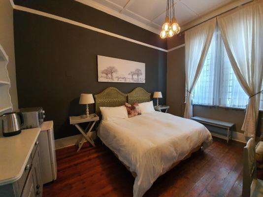 Room image 3