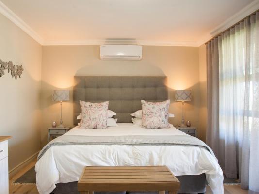 Room image 2