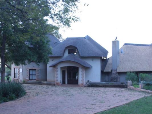 Bankenveld House Bed and Breakfast - 223008