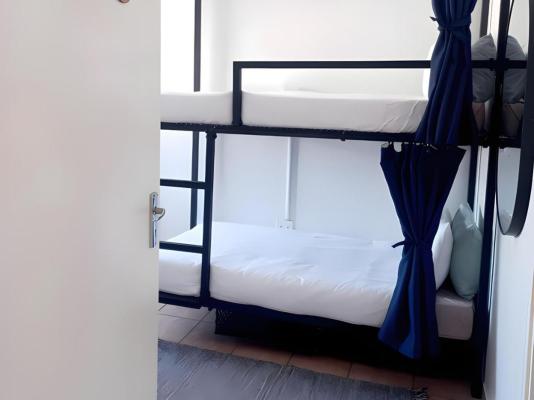 Room image 1