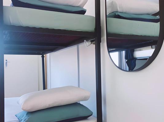 Room image 1