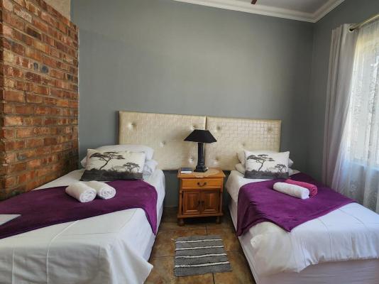 Room image 1