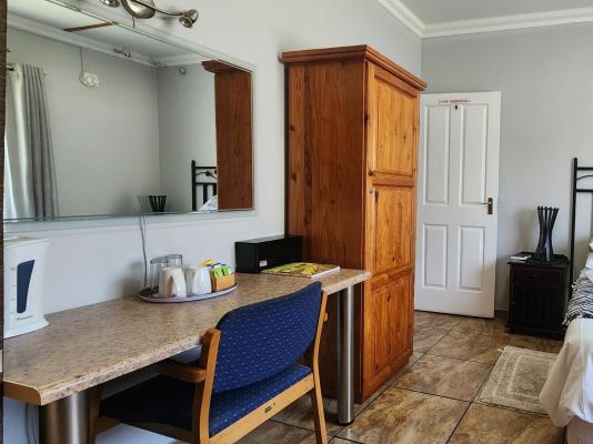 Room image 20