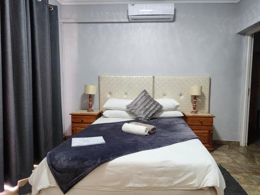 Room image 2