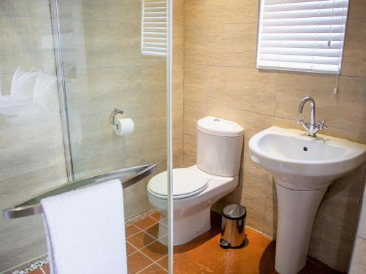 Room image 2