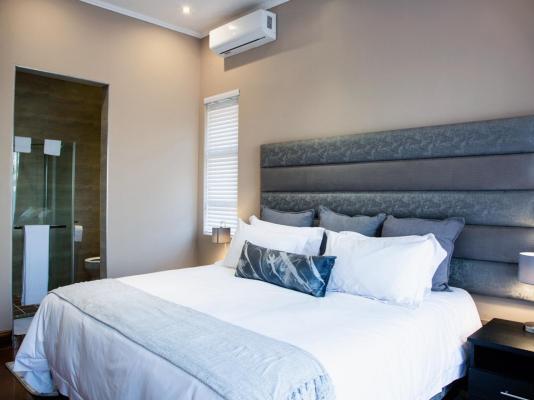 Room image 5