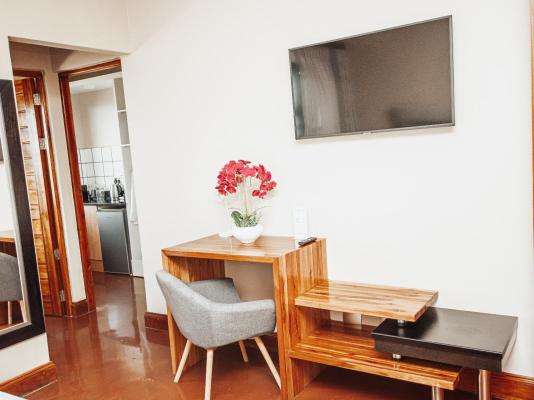 Room image 14
