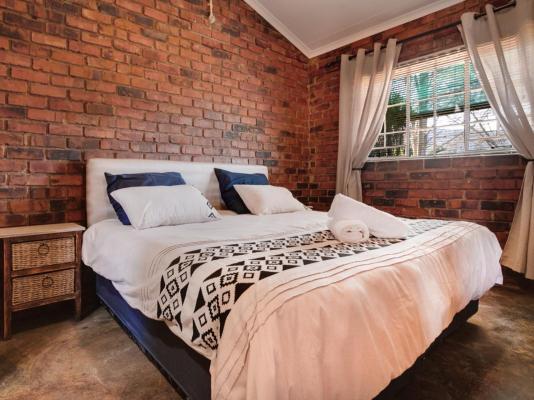 Room image 2