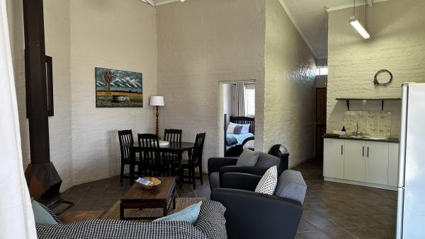 Room image 6