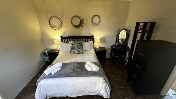 Room image 13