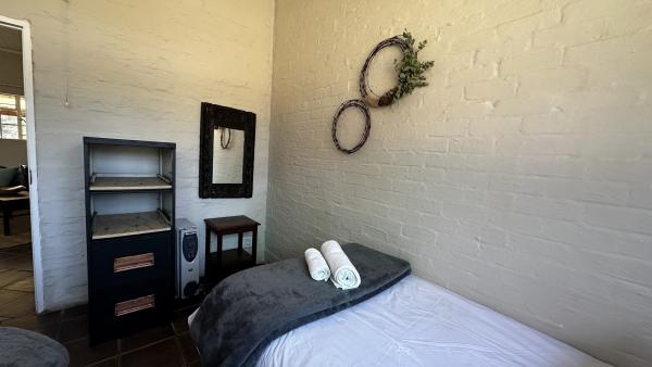 Room image 16