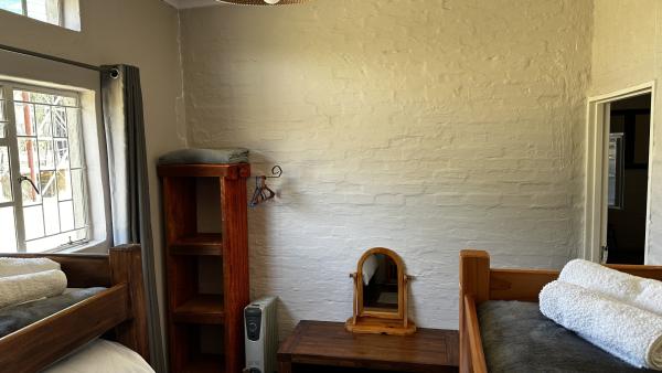Room image 31