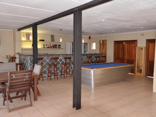 Attache Guest Lodge and Health & Beauty Spa - 223955