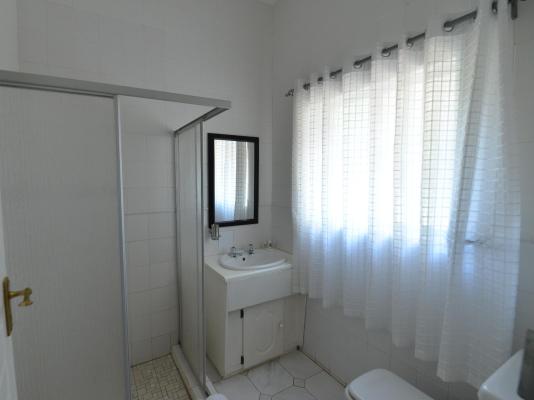 Room image 1