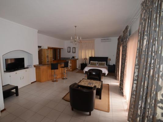 Room image 2