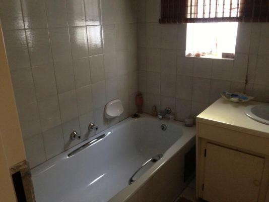 Room image 5