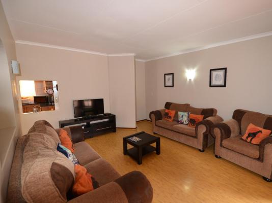 Room image 7