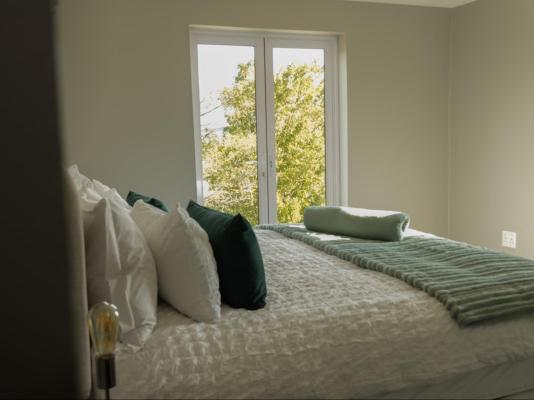Room image 4
