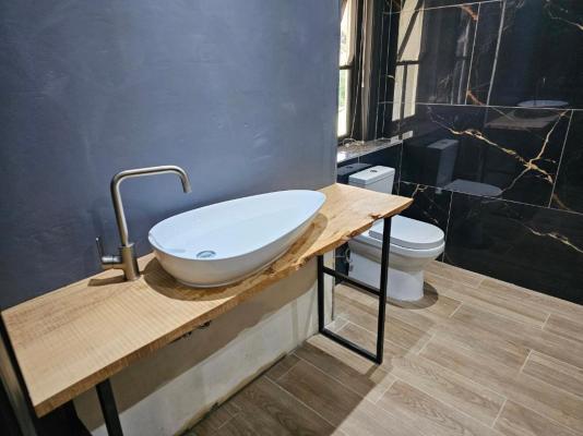 Room image 2