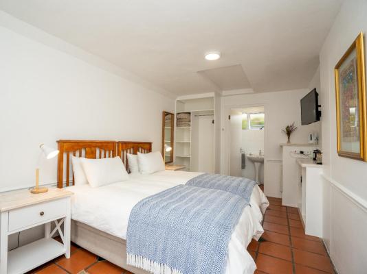 Room image 1