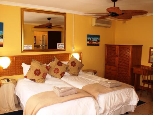 Room image 1
