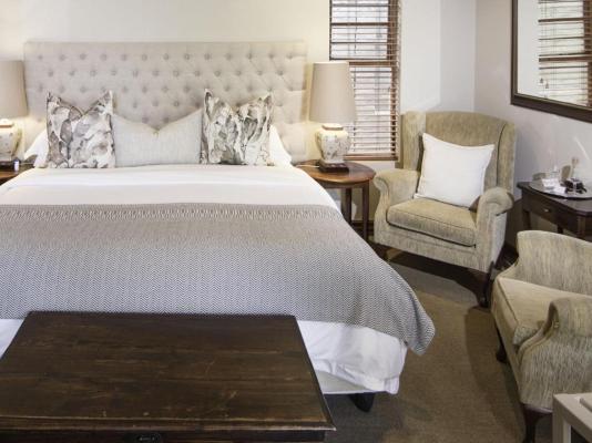 Room image 8