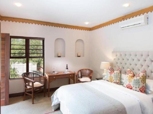 Room image 1