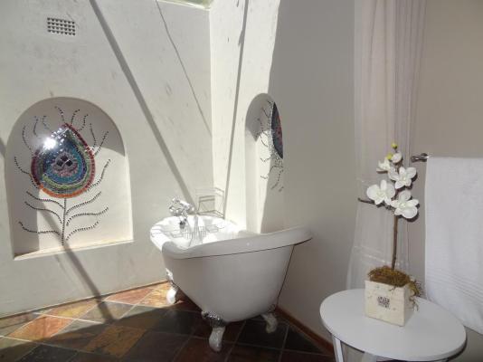 Room image 6