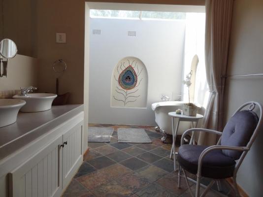 Room image 7