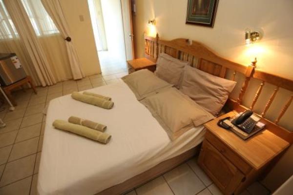 Room image 1