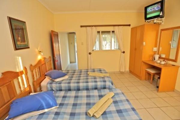 Room image 1