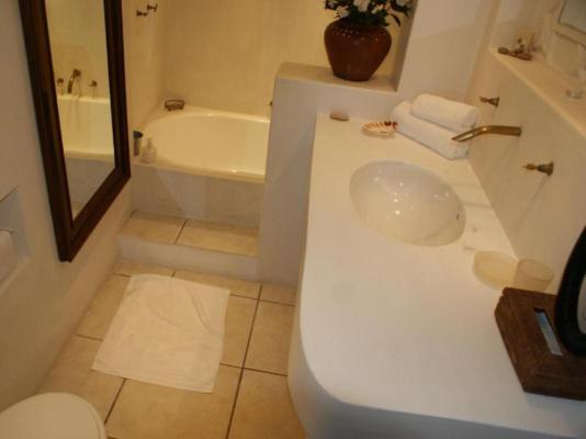 Room image 2
