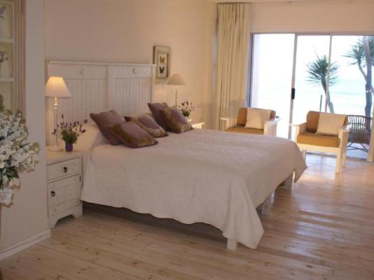 Room image 2