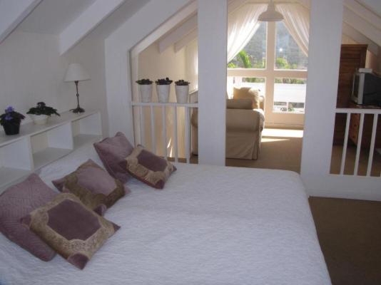 Room image 2