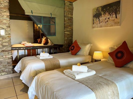 Room image 3