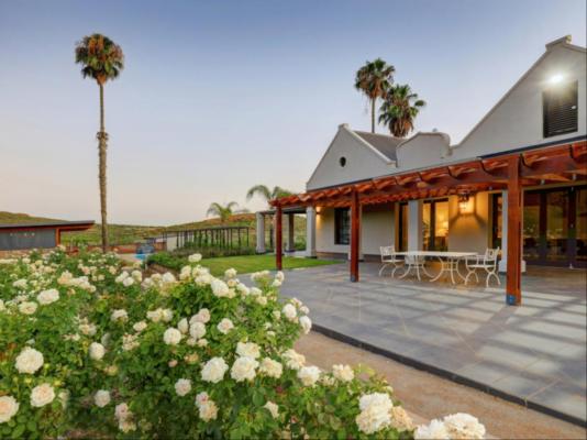Almond Valley Manor & Cottages - 225217
