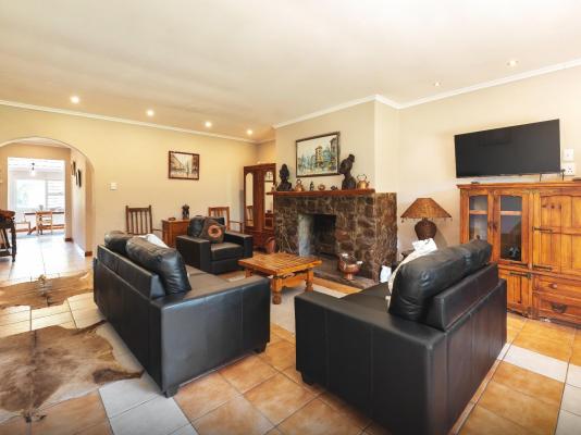 Room image 9