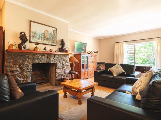 Room image 11