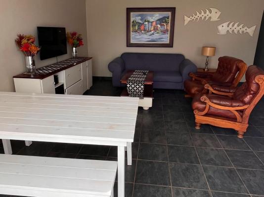 Room image 1
