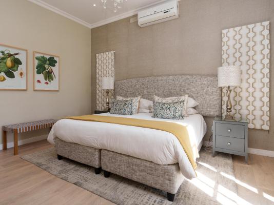 Room image 36