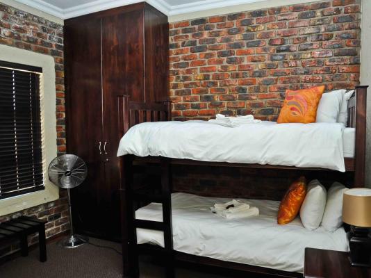 Room image 7